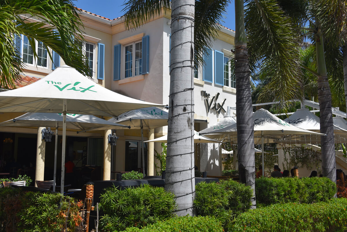 A street shot of Saltmills Plaza in Turks and Caicos