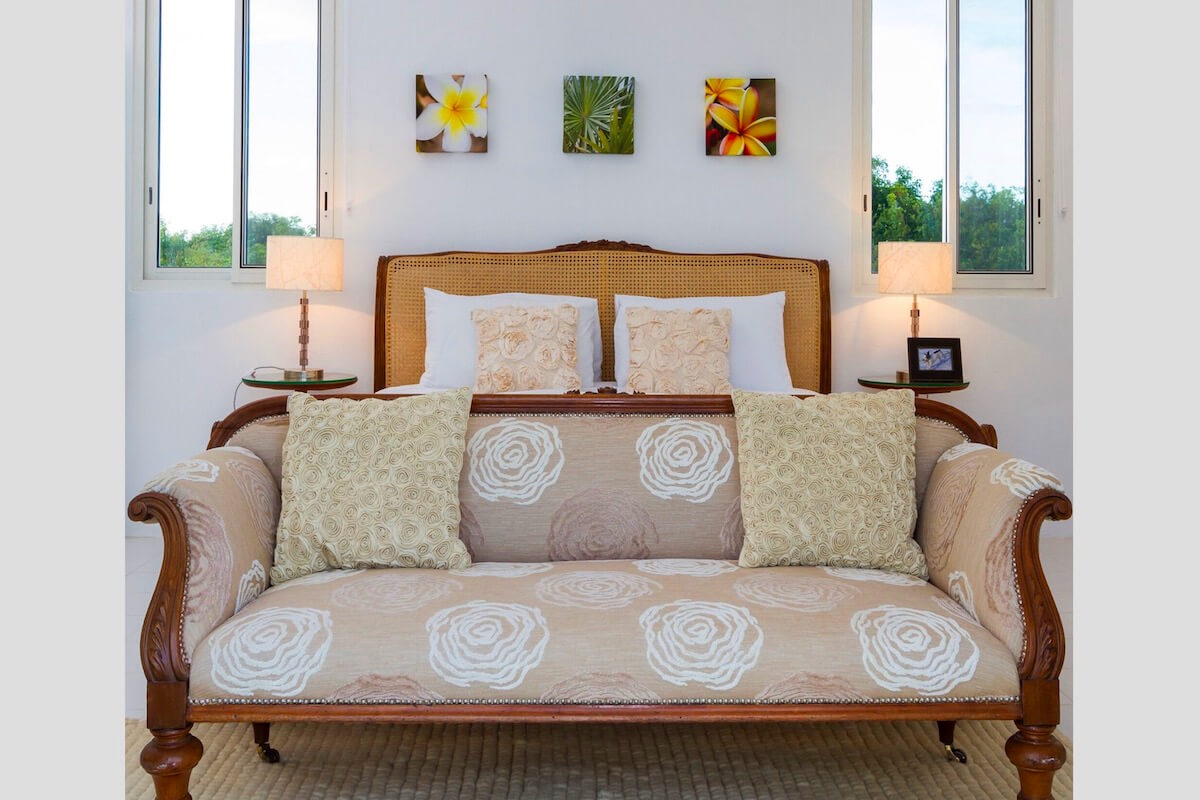 Vista Villa's Elegant Master Suite