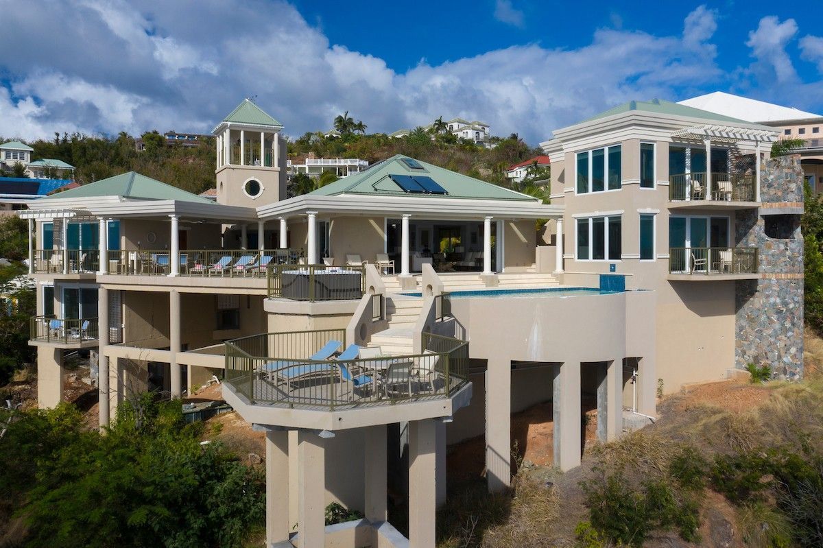 villa frontview