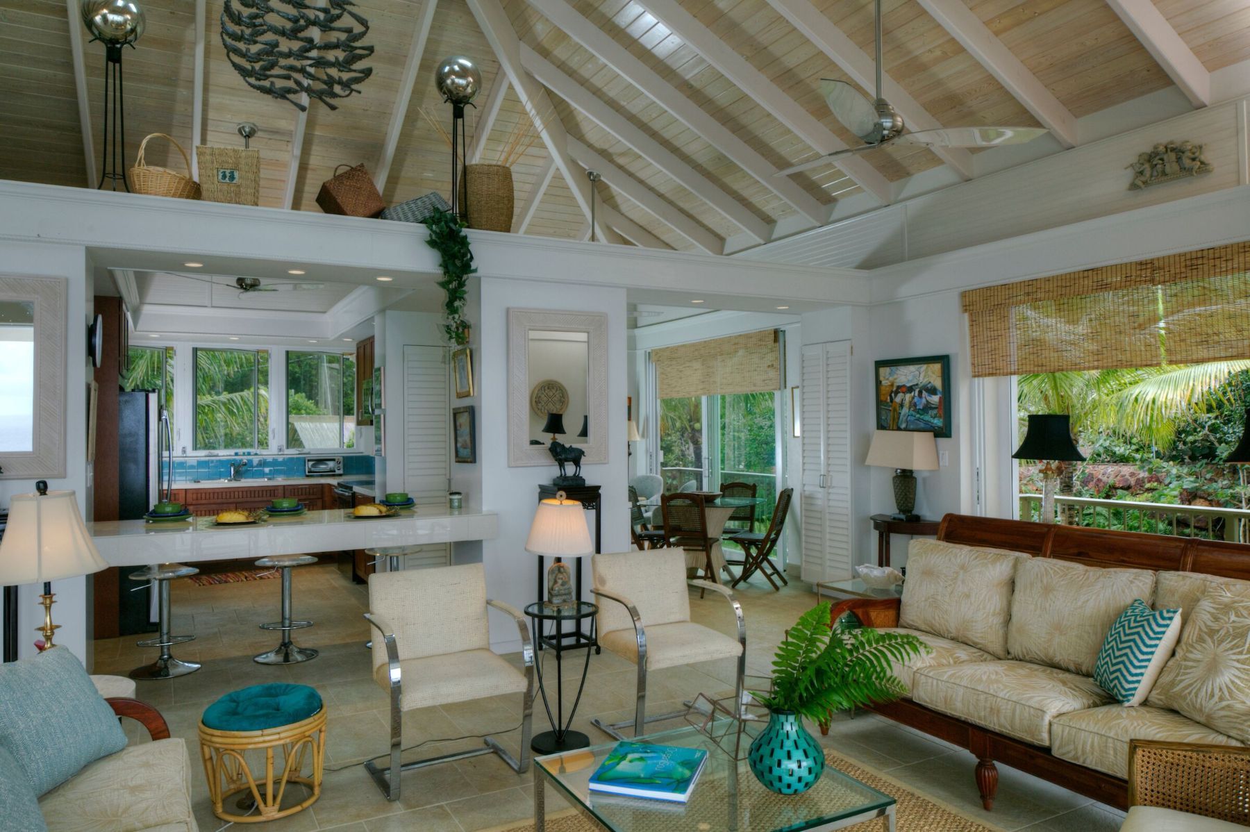 The Point at Maria Bluff villa photo.