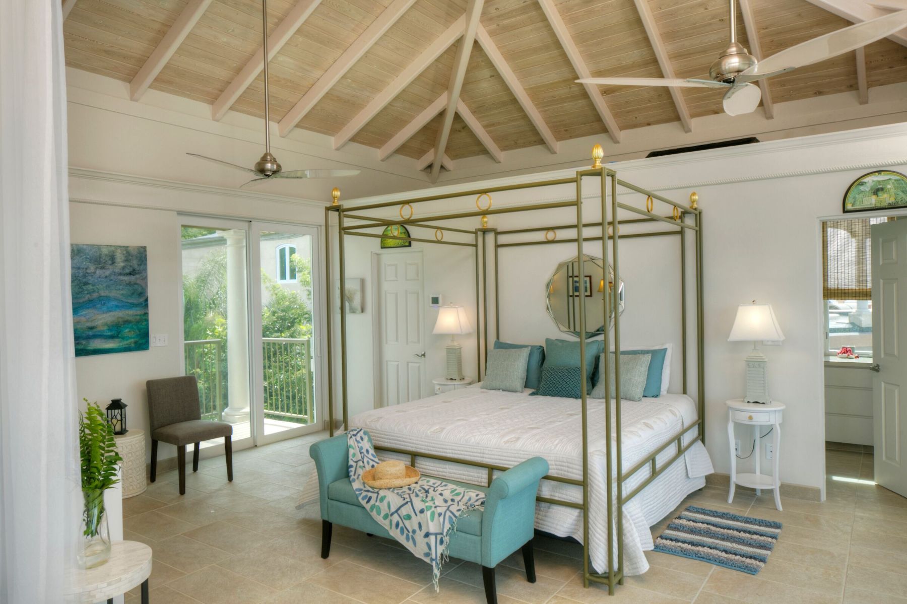 The Point at Maria Bluff villa photo.