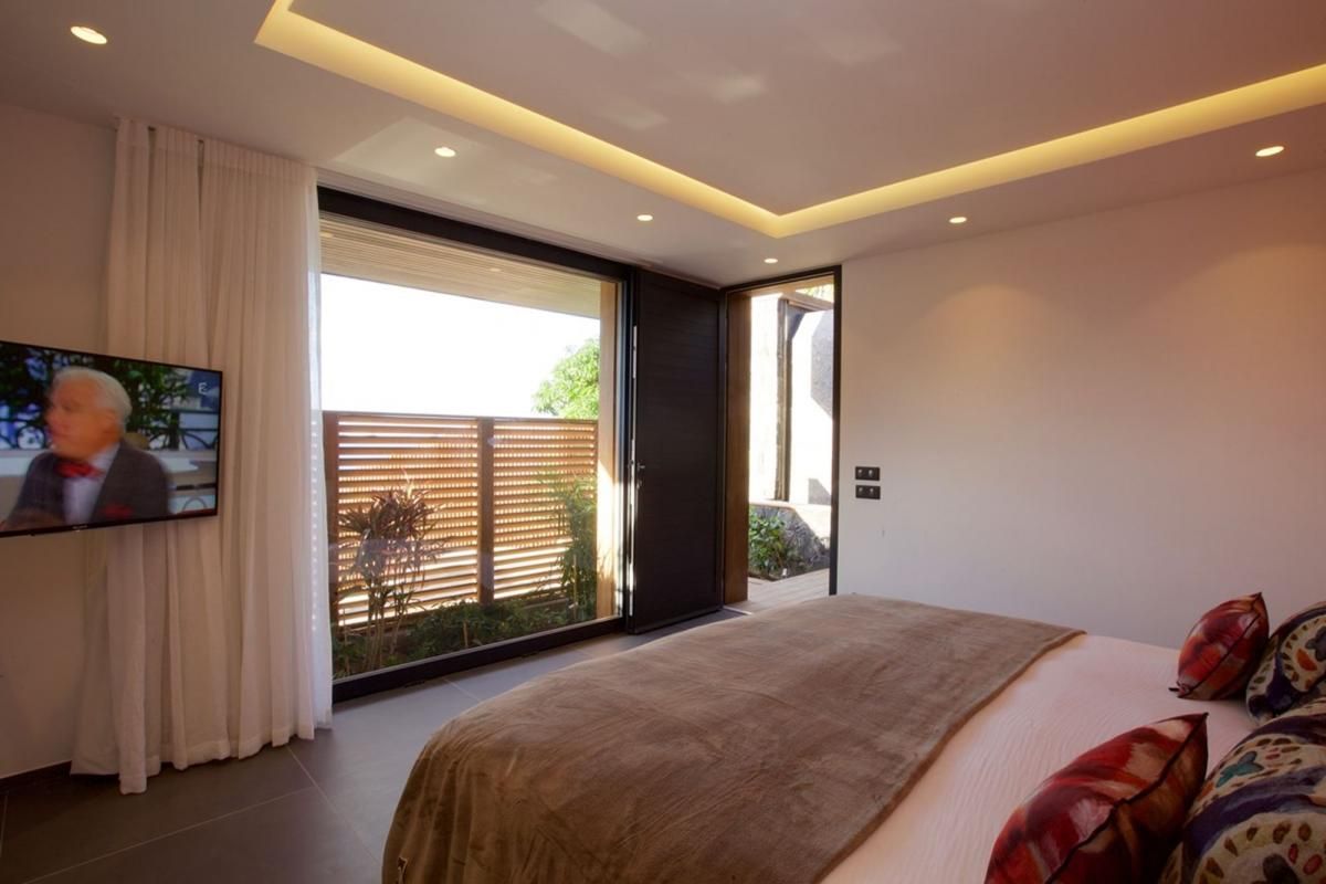 Santa Alicia villa photo.