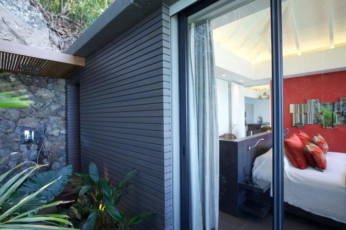 Outdoor shower