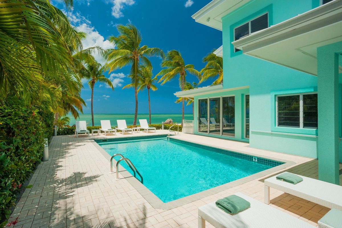Pool area