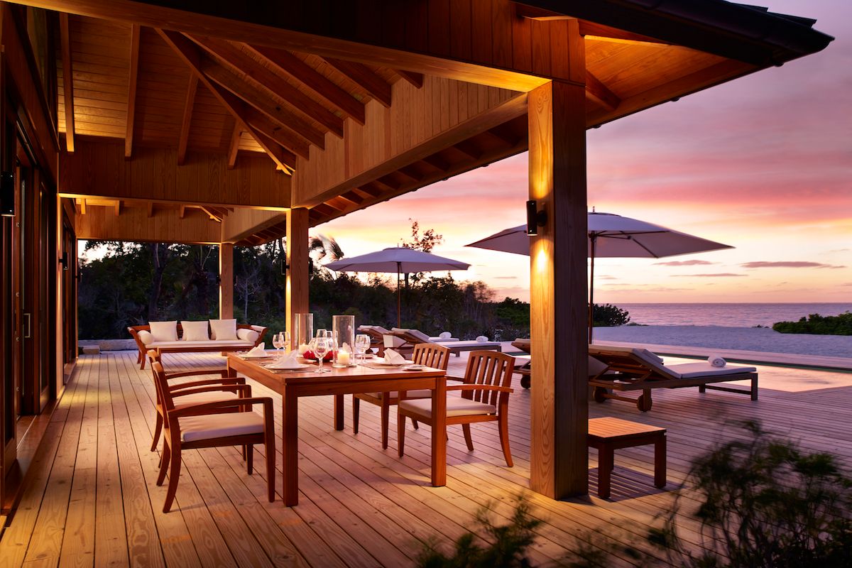 Al fresco dining