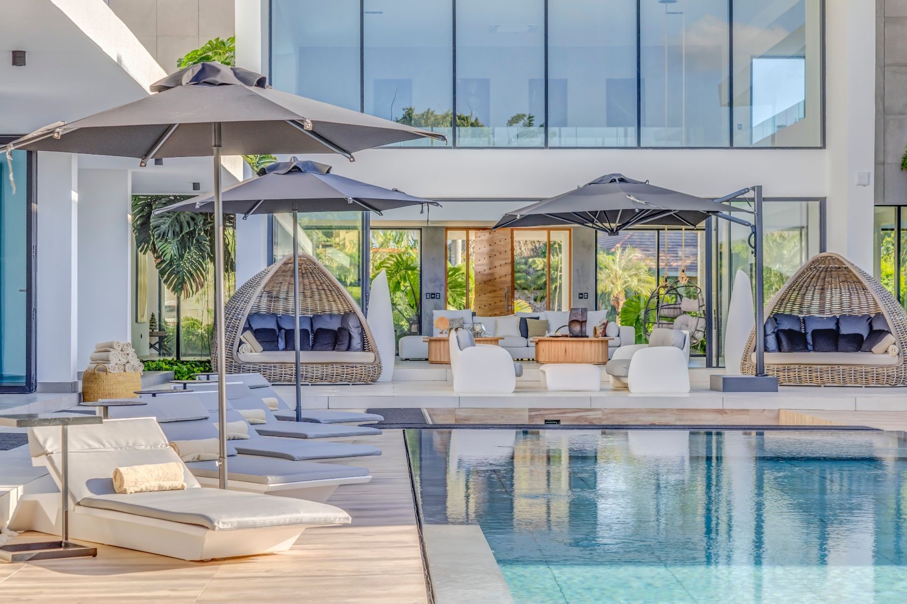 Yarari Royale villa photo.