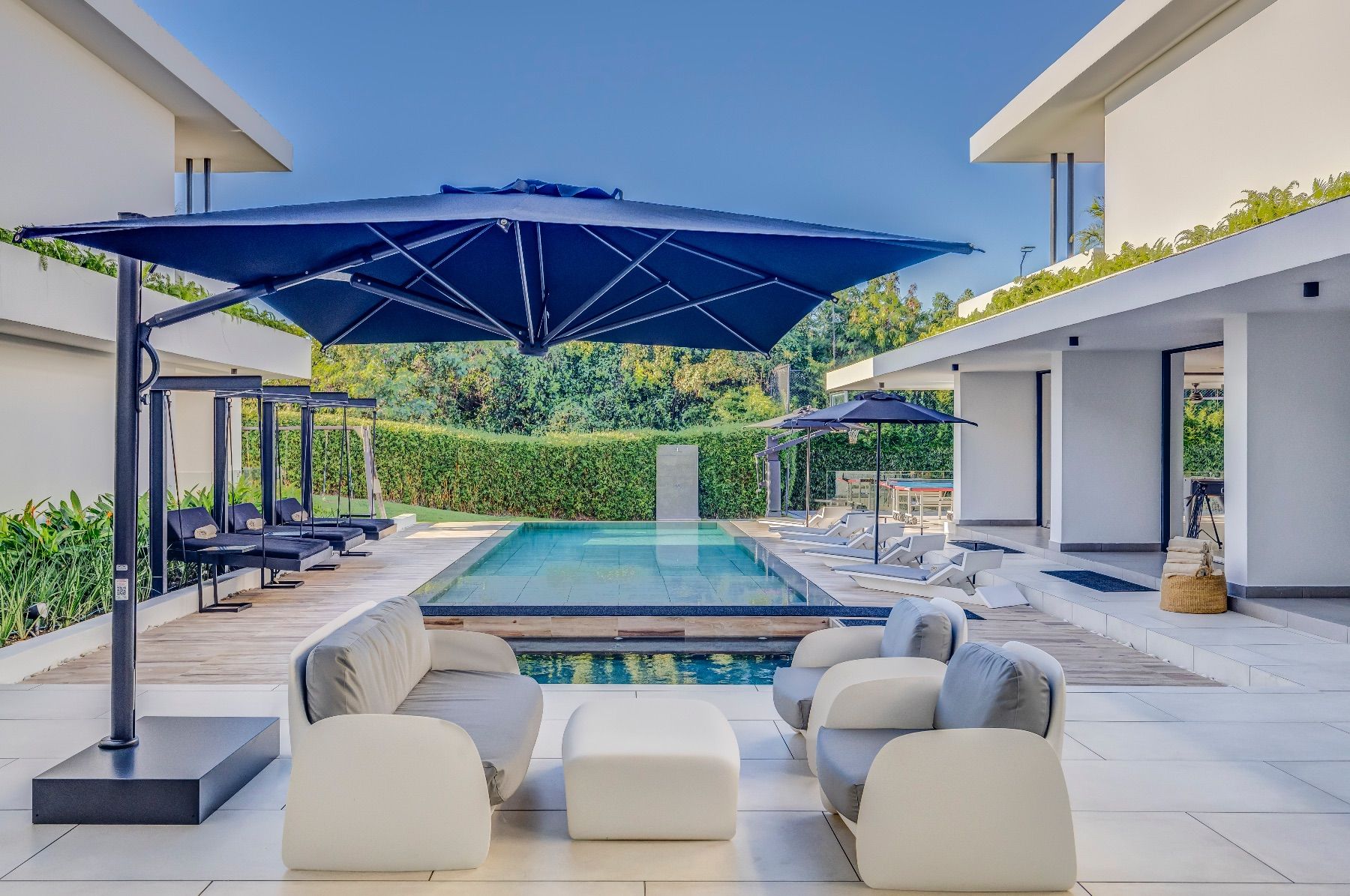 Yarari Royale villa photo.