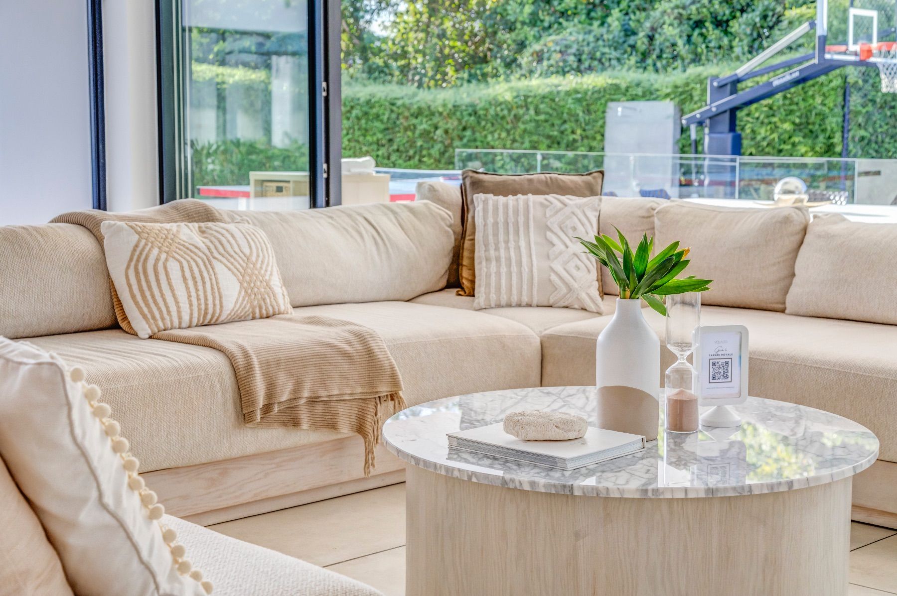 Yarari Royale villa photo.