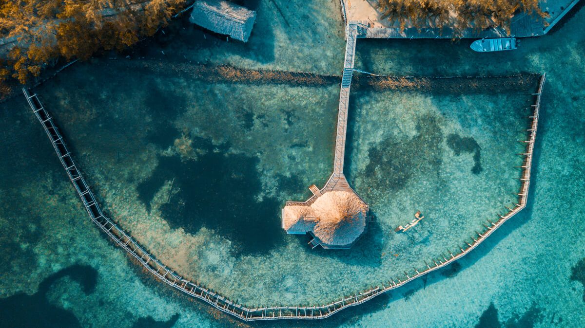 Thatch Caye villa photo.