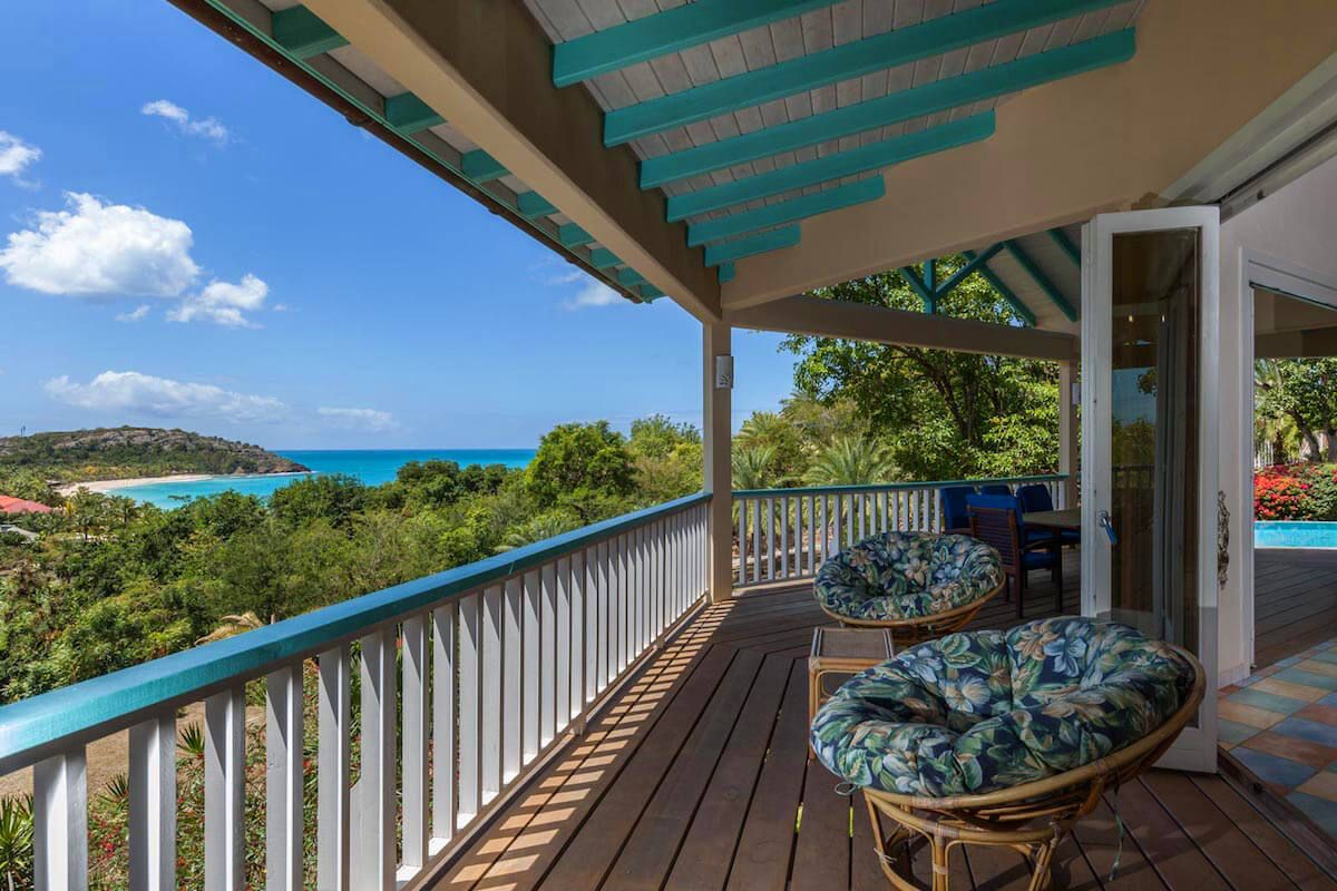 Balcony deck has views of Galley Bay