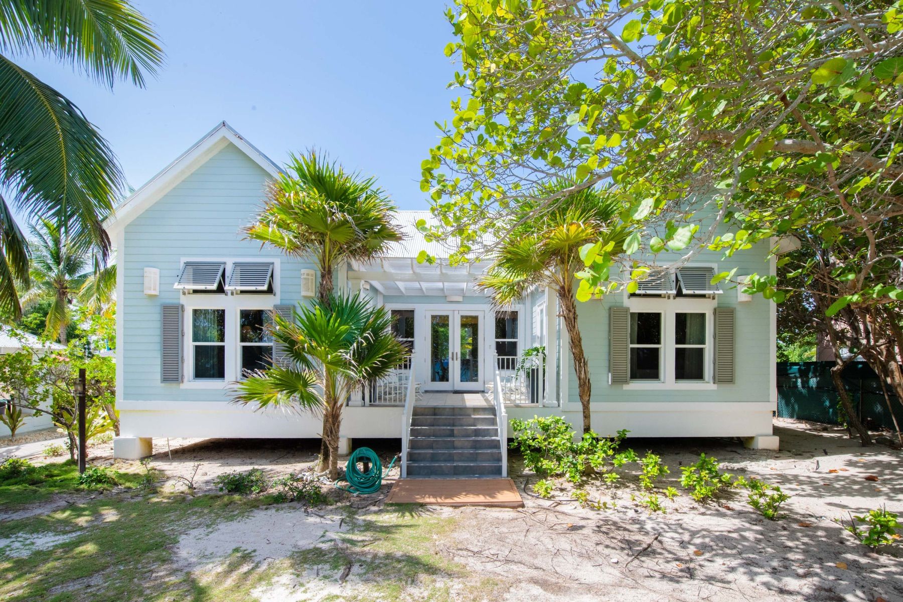 Sea Orchard Retreat villa photo.