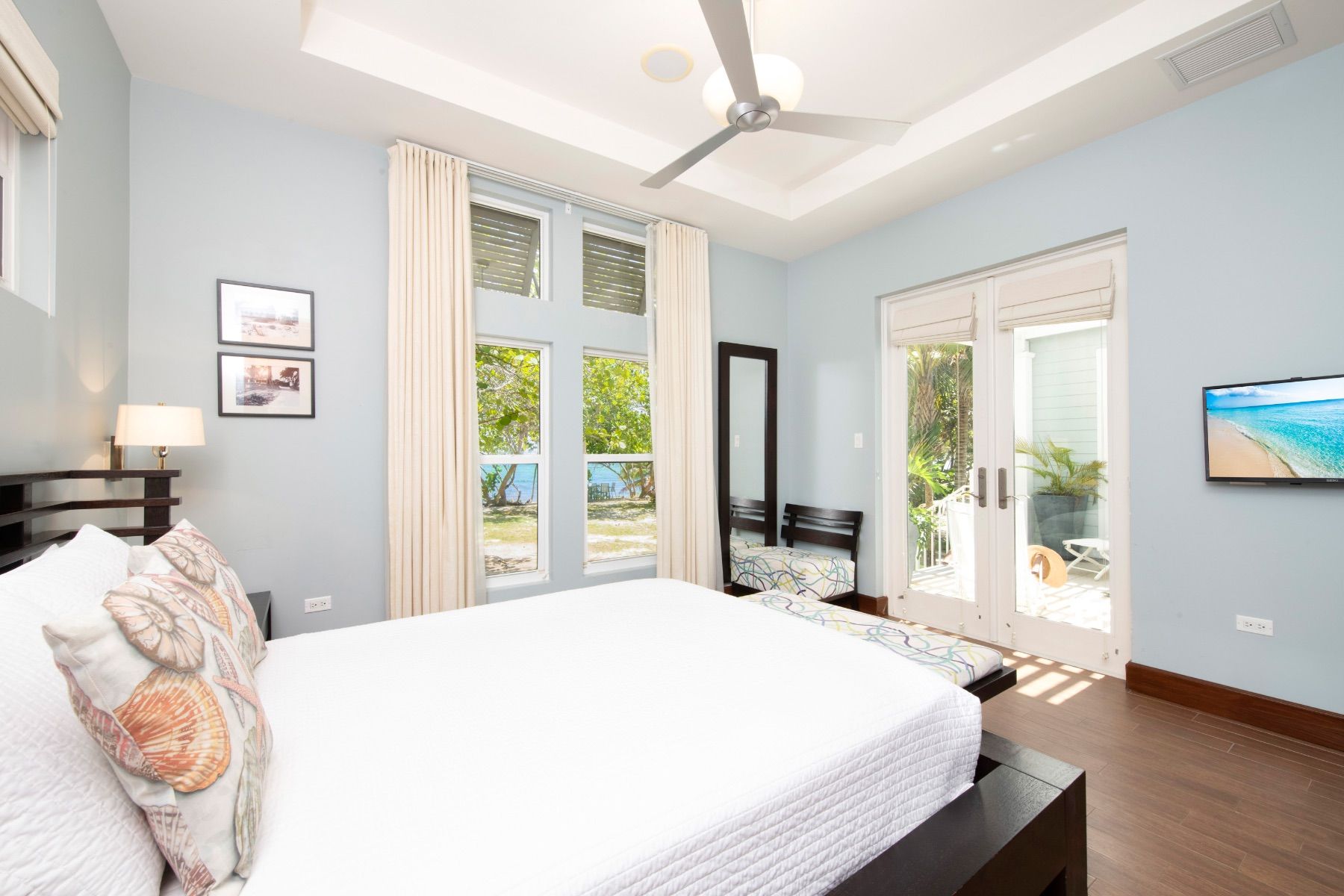 Sea Orchard Retreat villa photo.