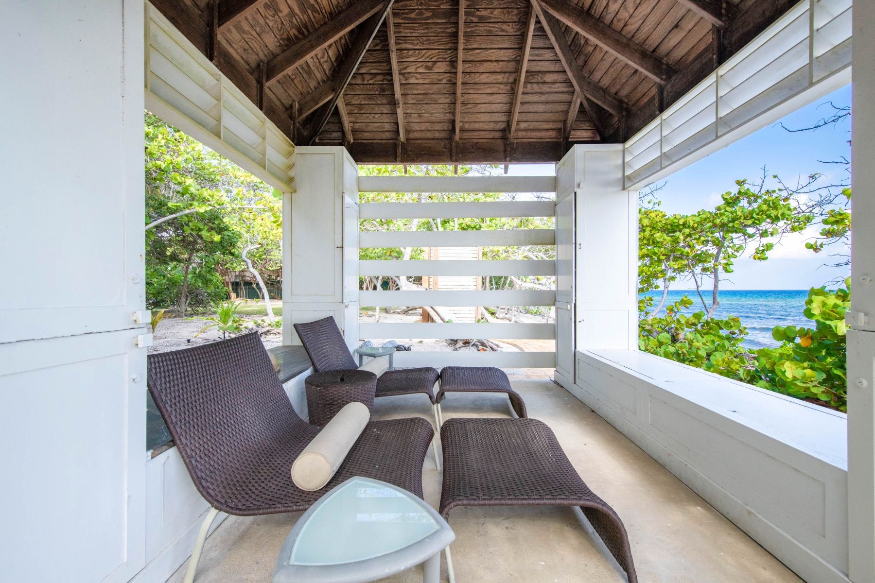Sea Orchard Retreat villa photo.