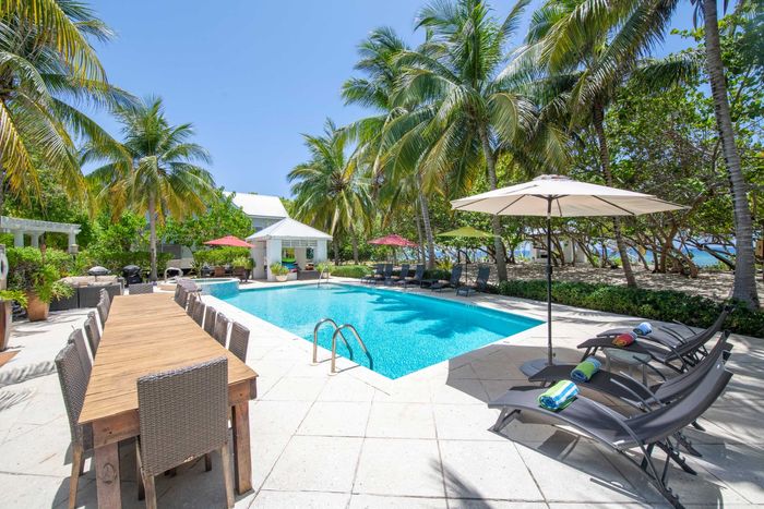Sea Orchard Retreat villa photo.