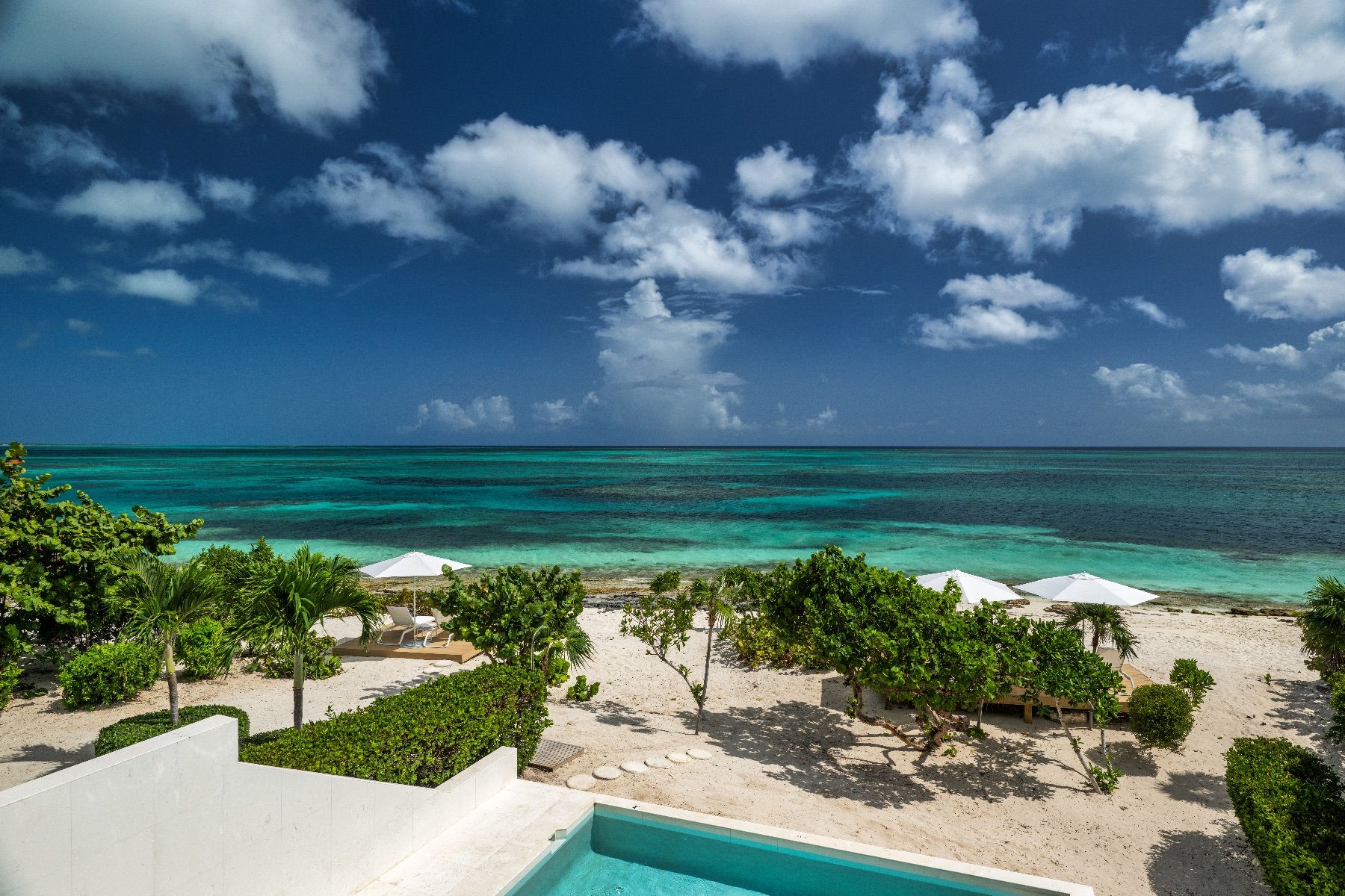 Sandpebble villa photo.
