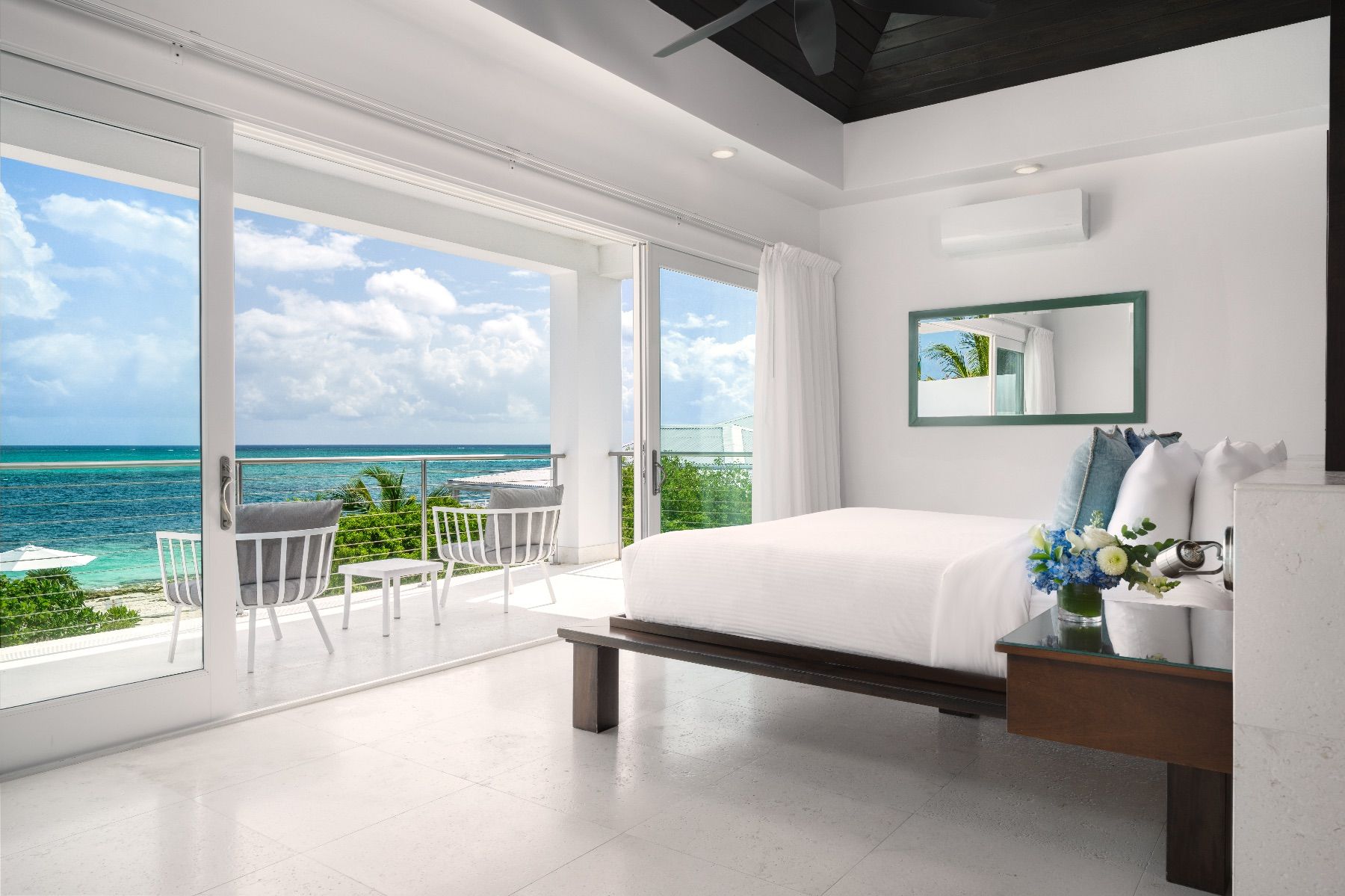 Sandpebble villa photo.