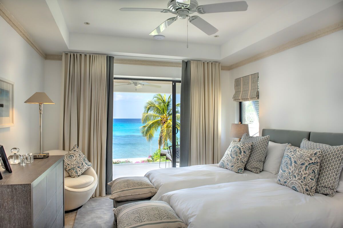 Upper level bedroom with two twins