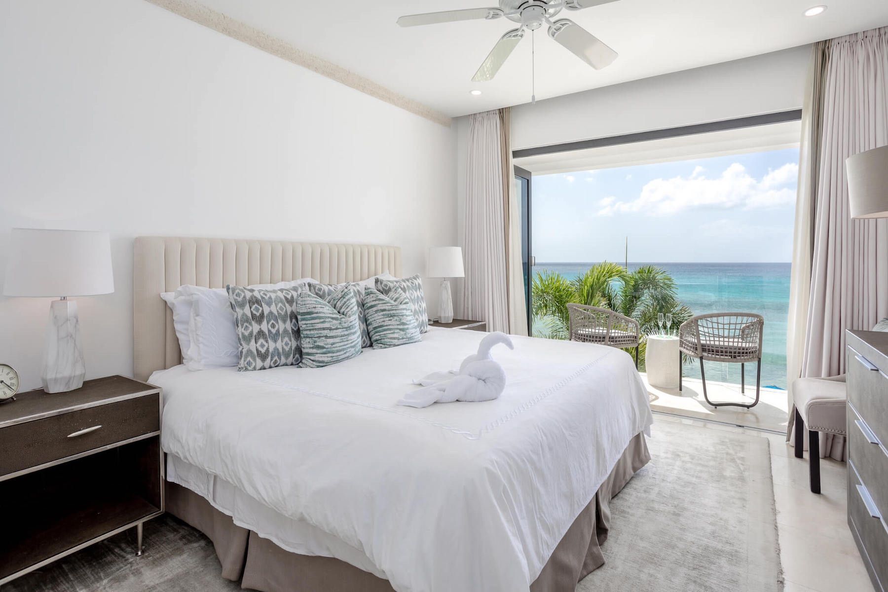 Dolphin Beach House villa photo.