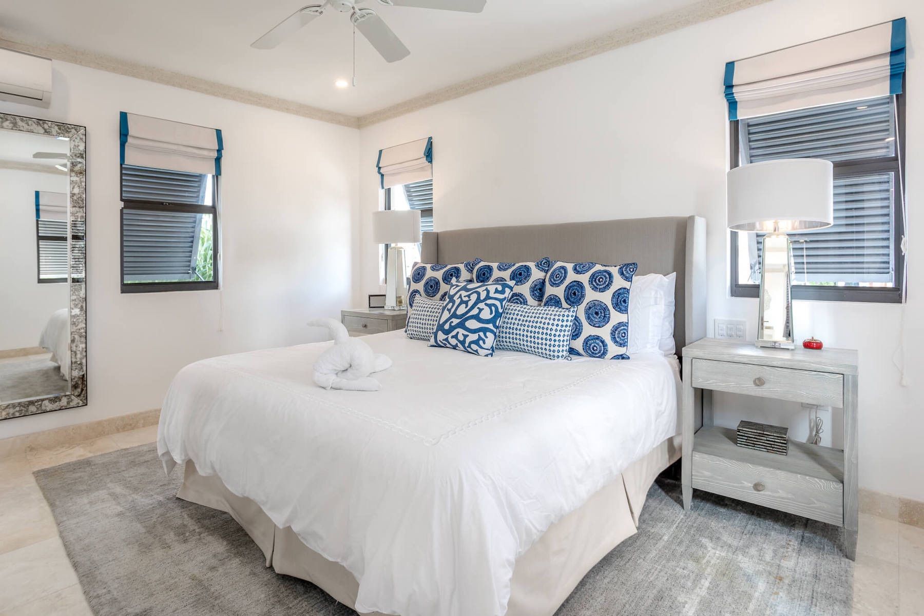 Dolphin Beach House villa photo.