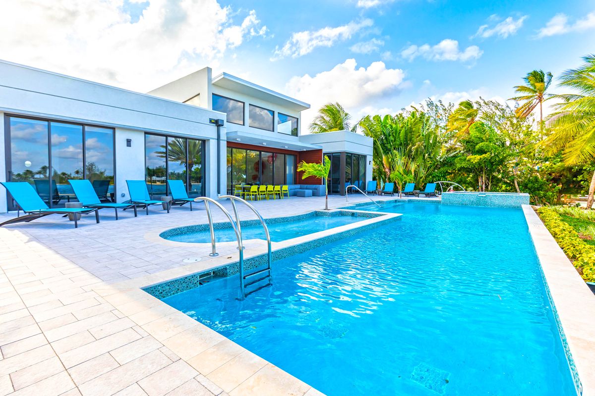Pool area
