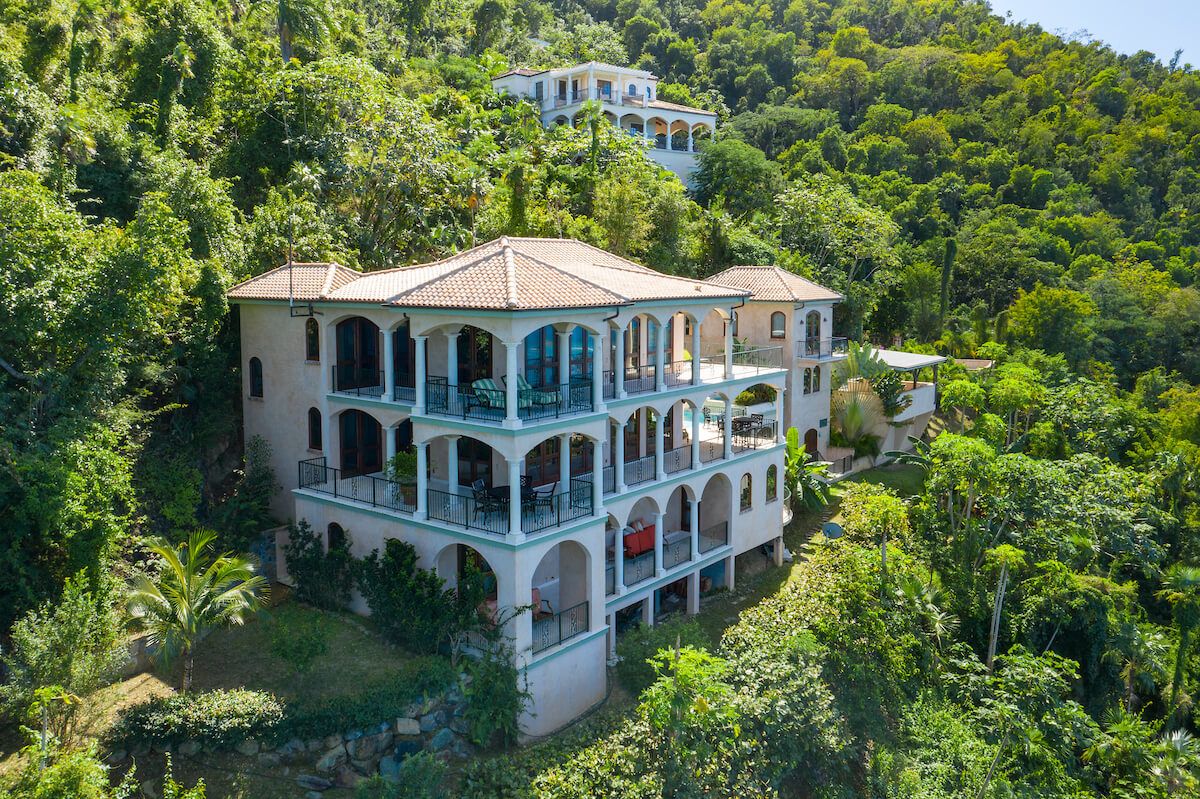 Lime Tree at Peter Bay villa photo.