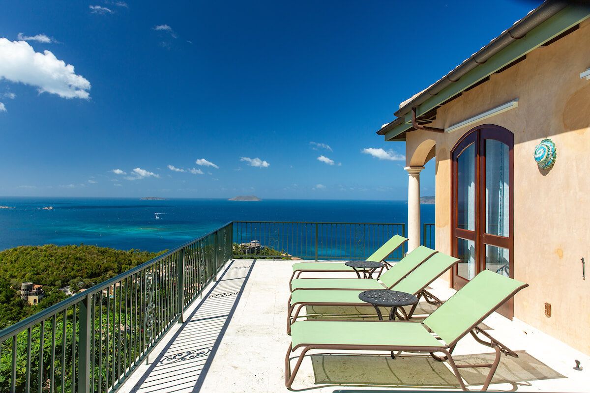 Lime Tree at Peter Bay villa photo.