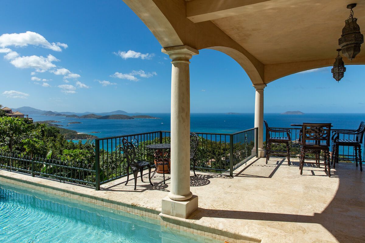 Lime Tree at Peter Bay villa photo.