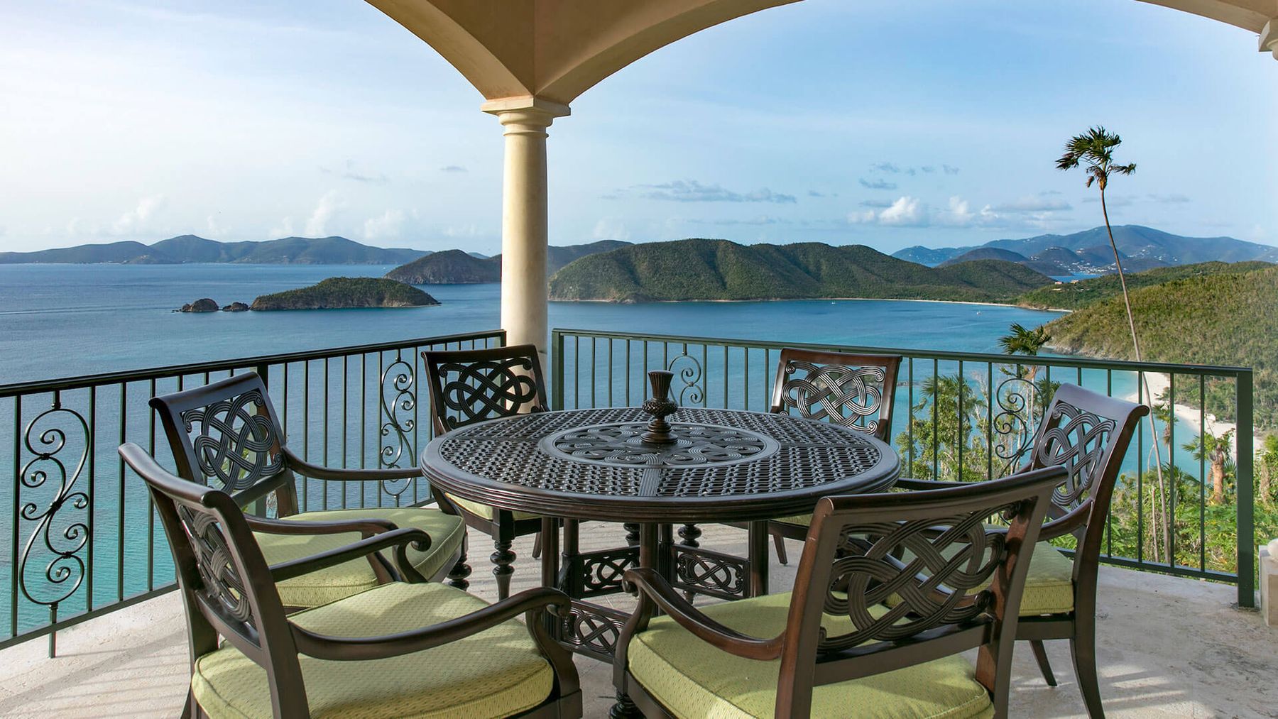 Lime Tree at Peter Bay villa photo.