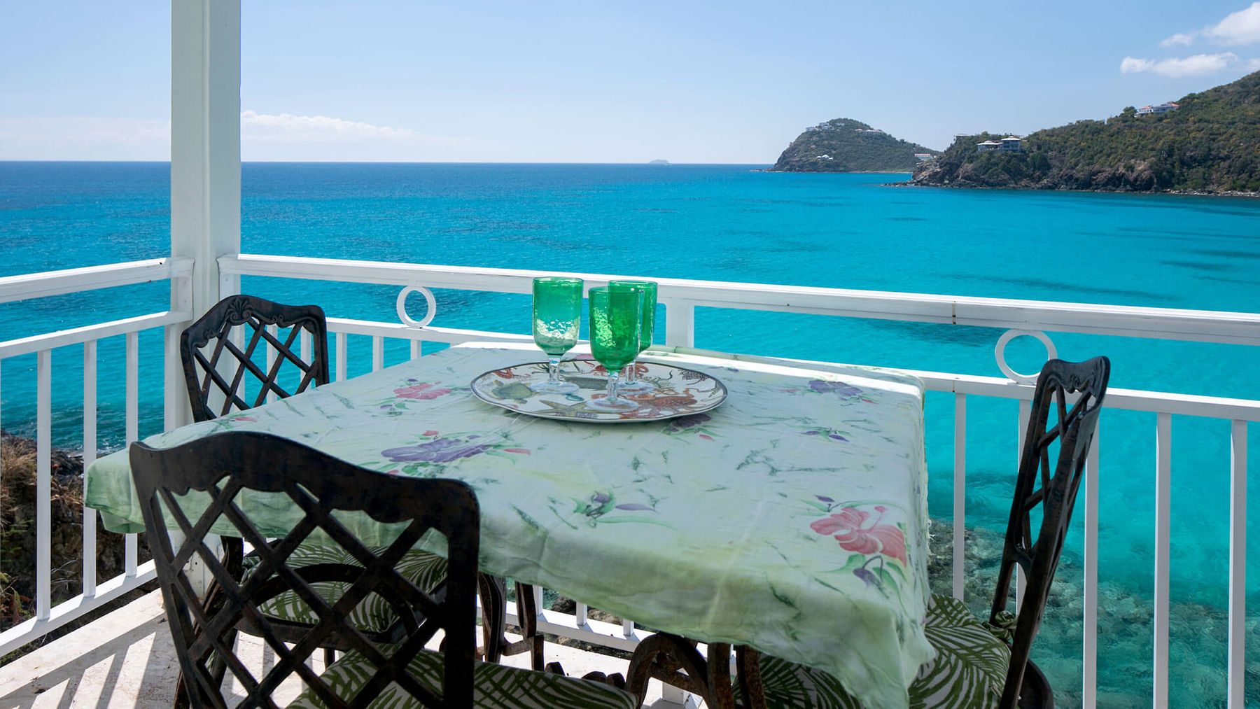 Sea's Edge villa photo.