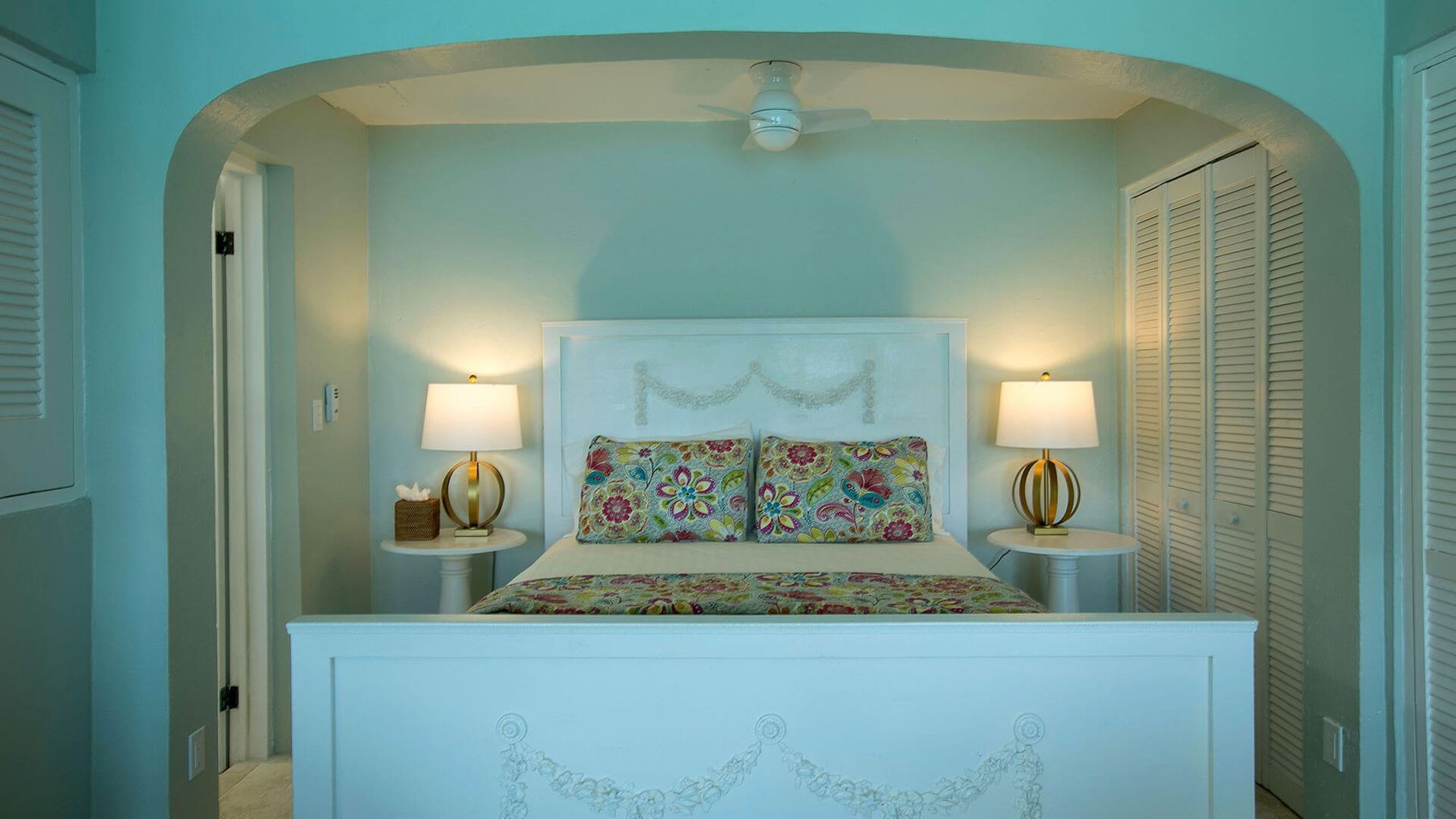 Sea's Edge villa photo.