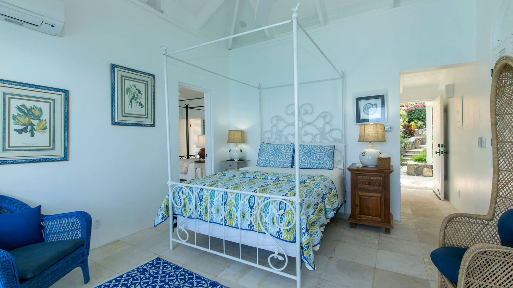 Sea's Edge villa photo.