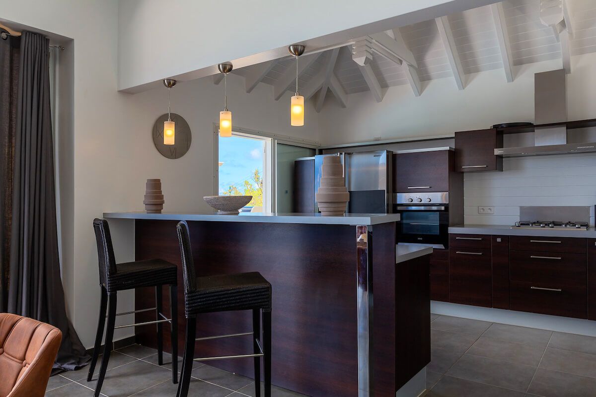 A breakfast bar seats two