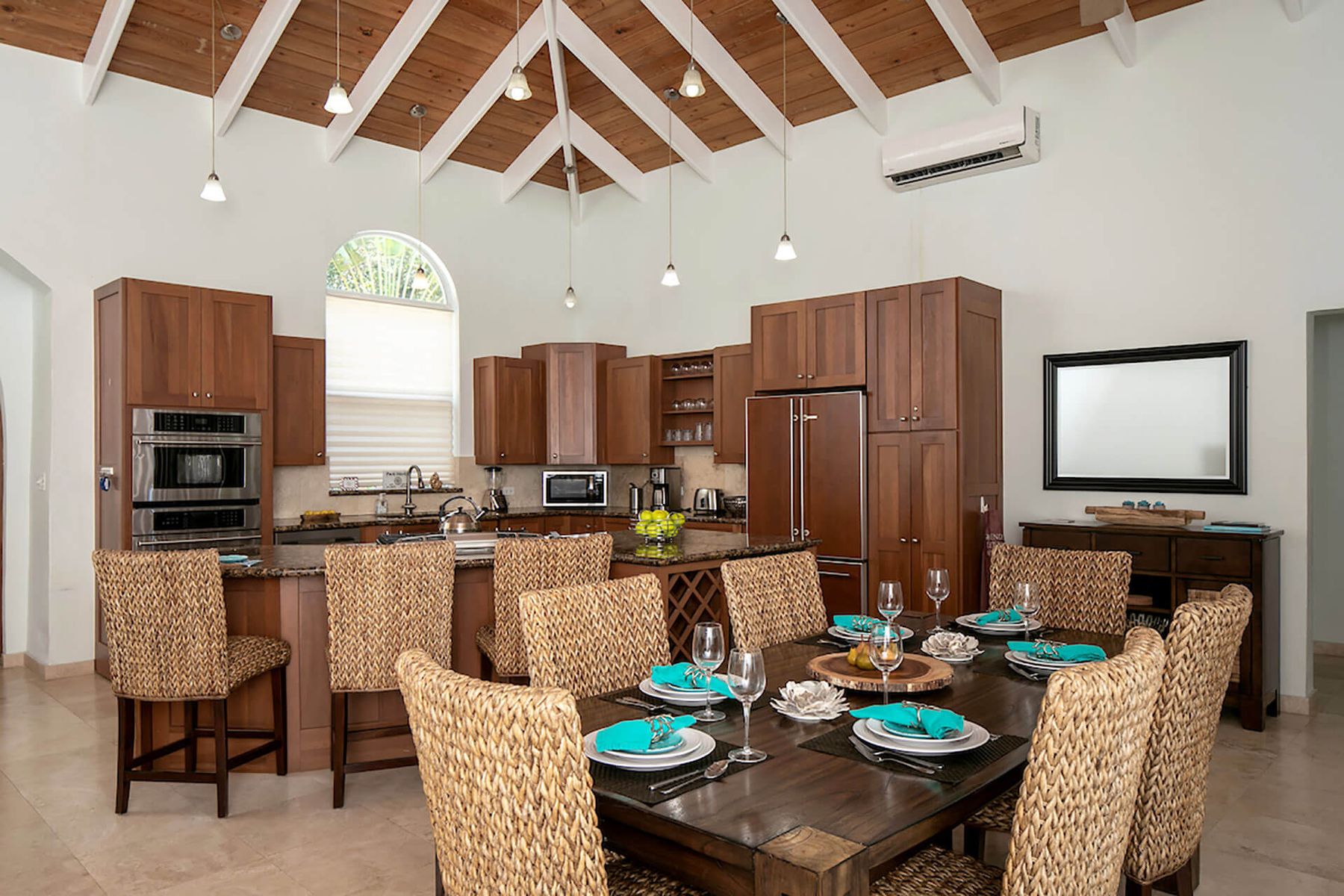 Chase the Sun villa photo.