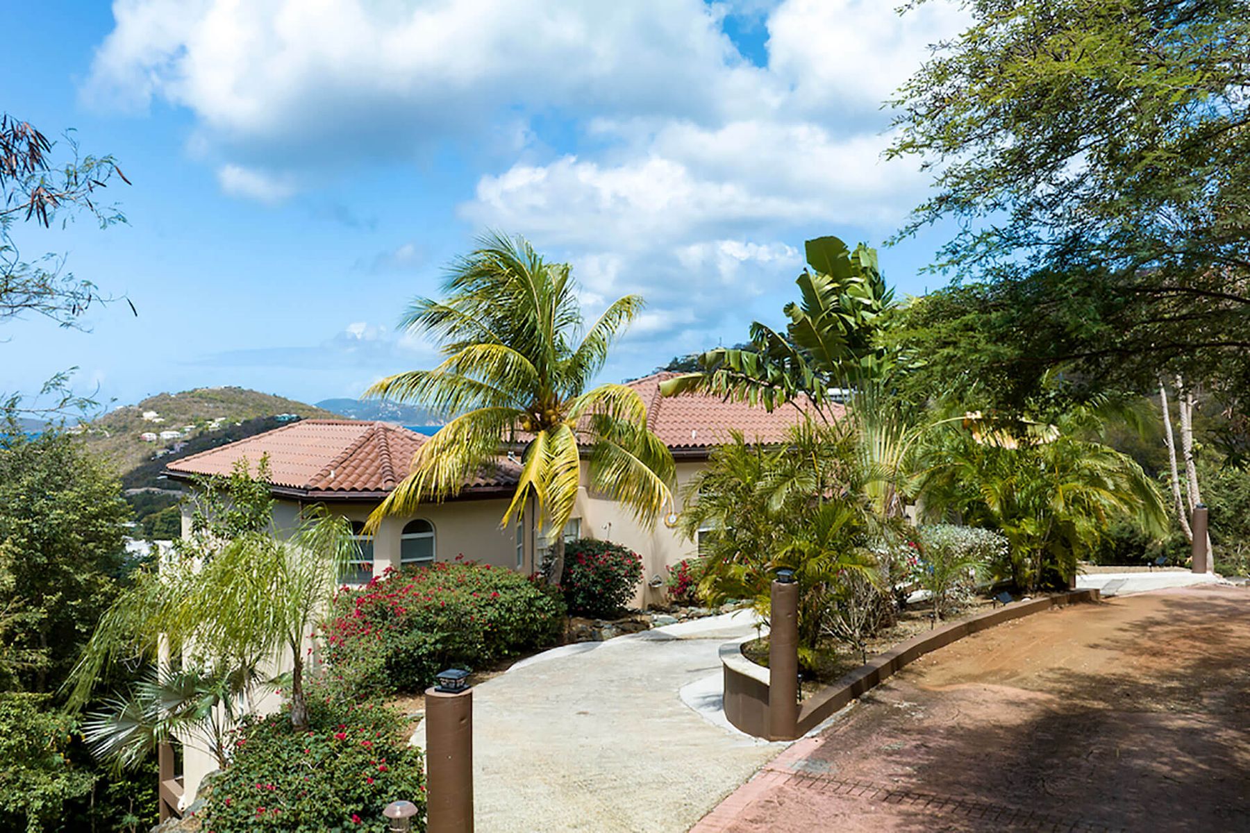Chase the Sun villa photo.