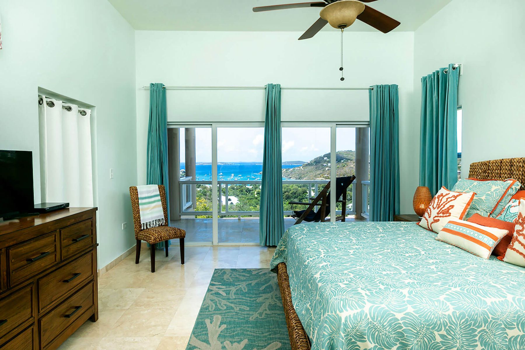Chase the Sun villa photo.