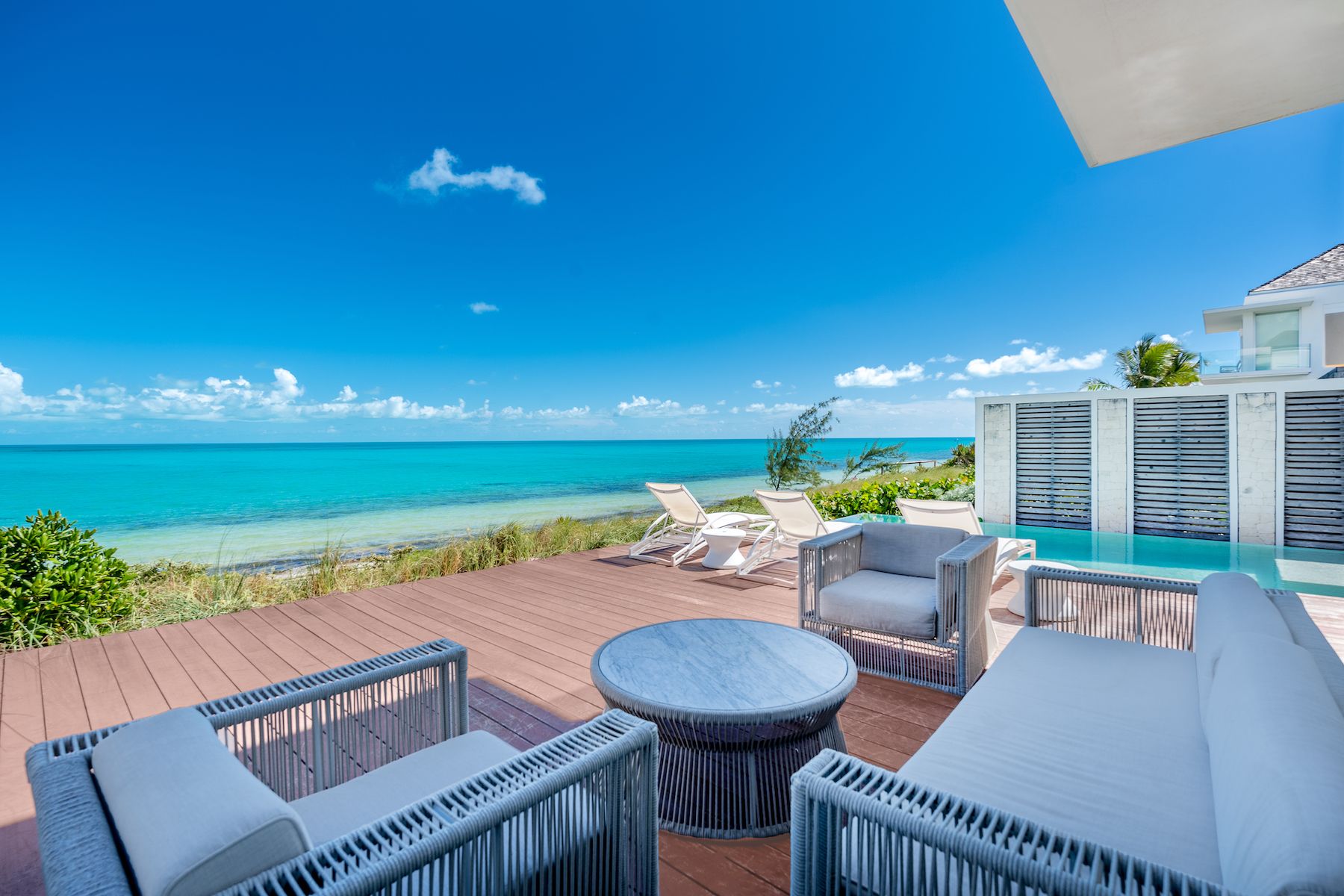 Eos villa photo.