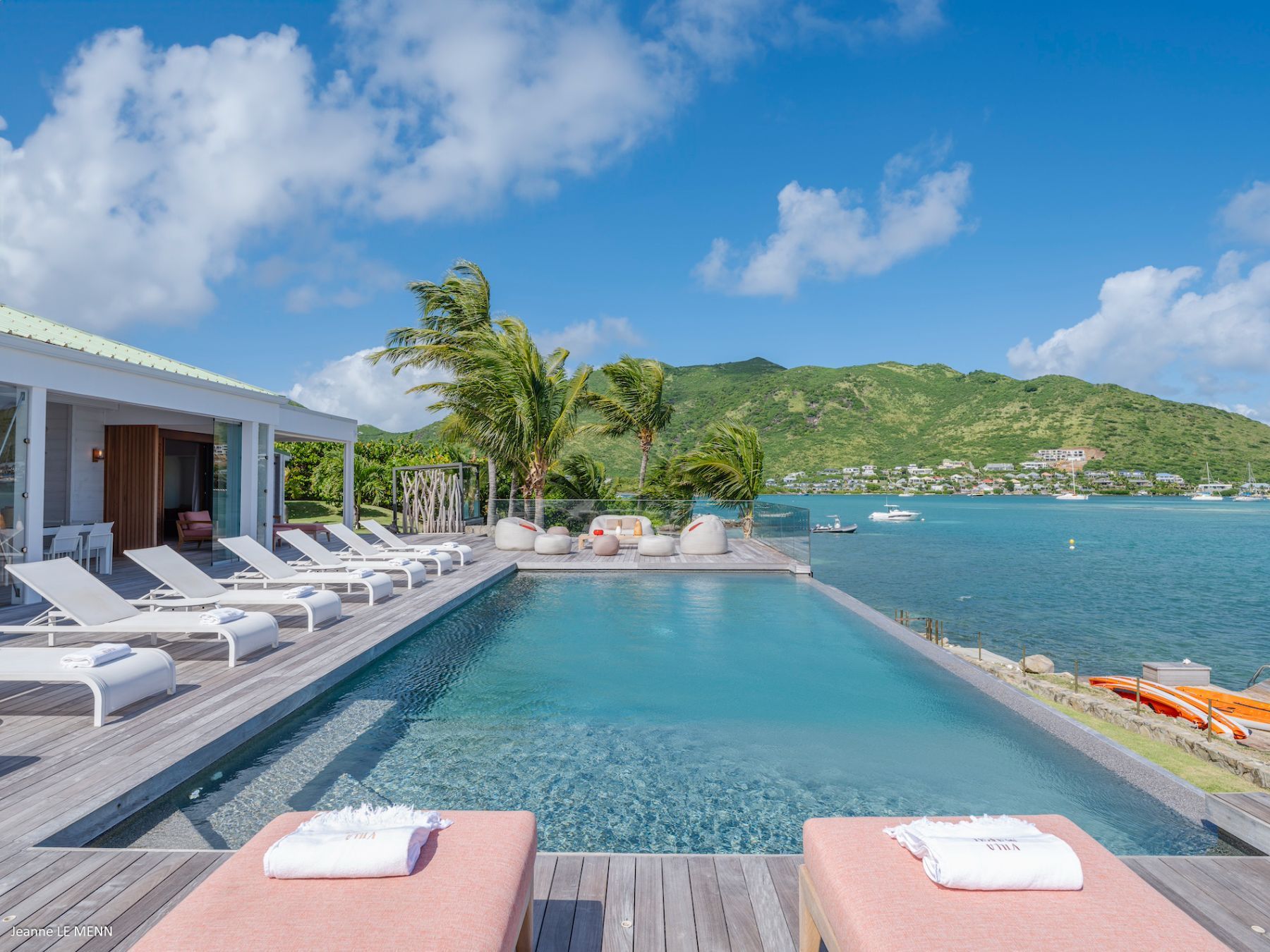 Mapai villa photo.