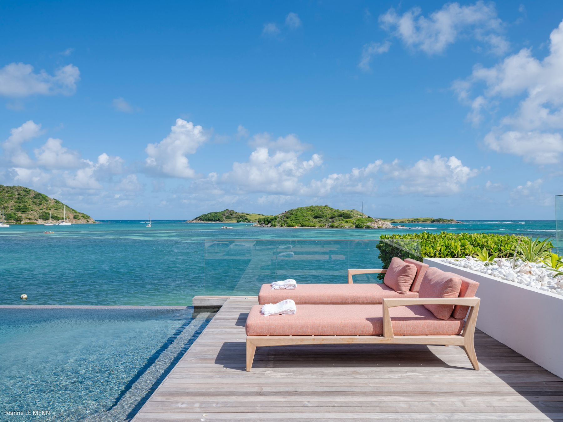 Mapai villa photo.
