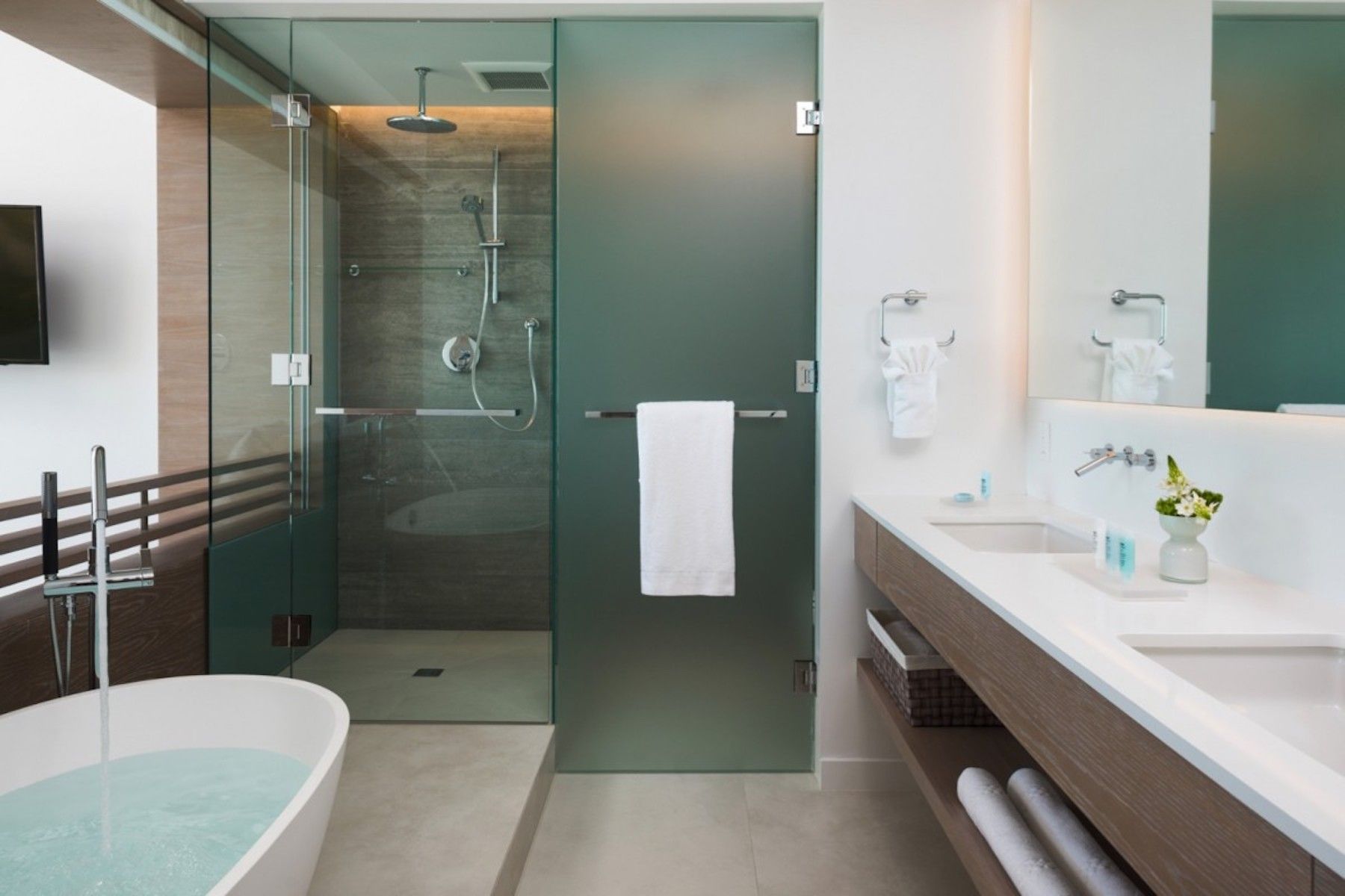 Ensuite