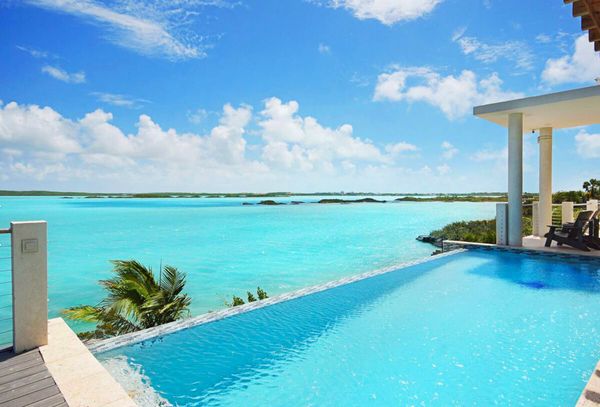 Caicos Cays Villa is located on Chalk Sound