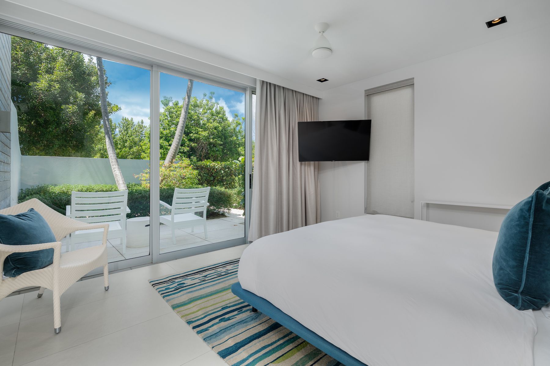 Hyperion villa photo.
