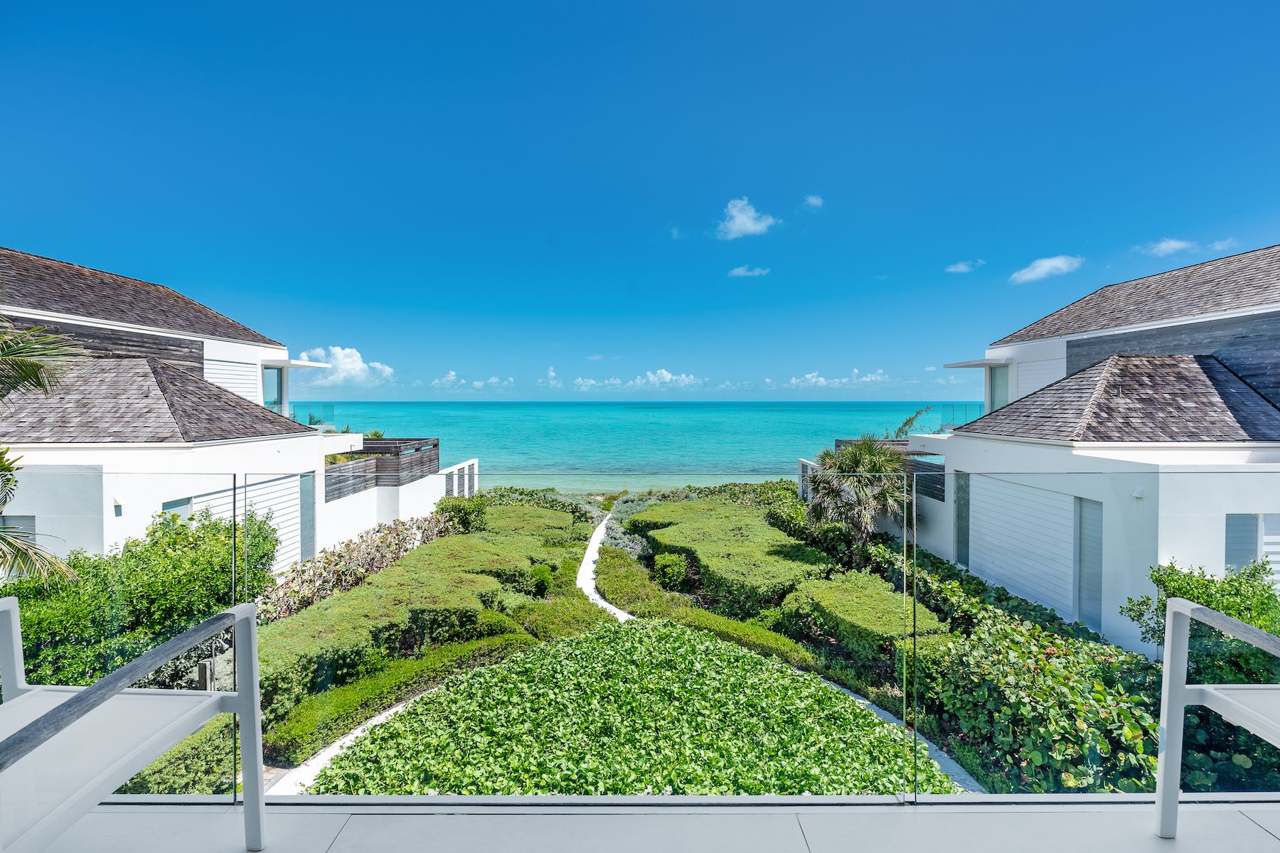 Hyperion villa photo.