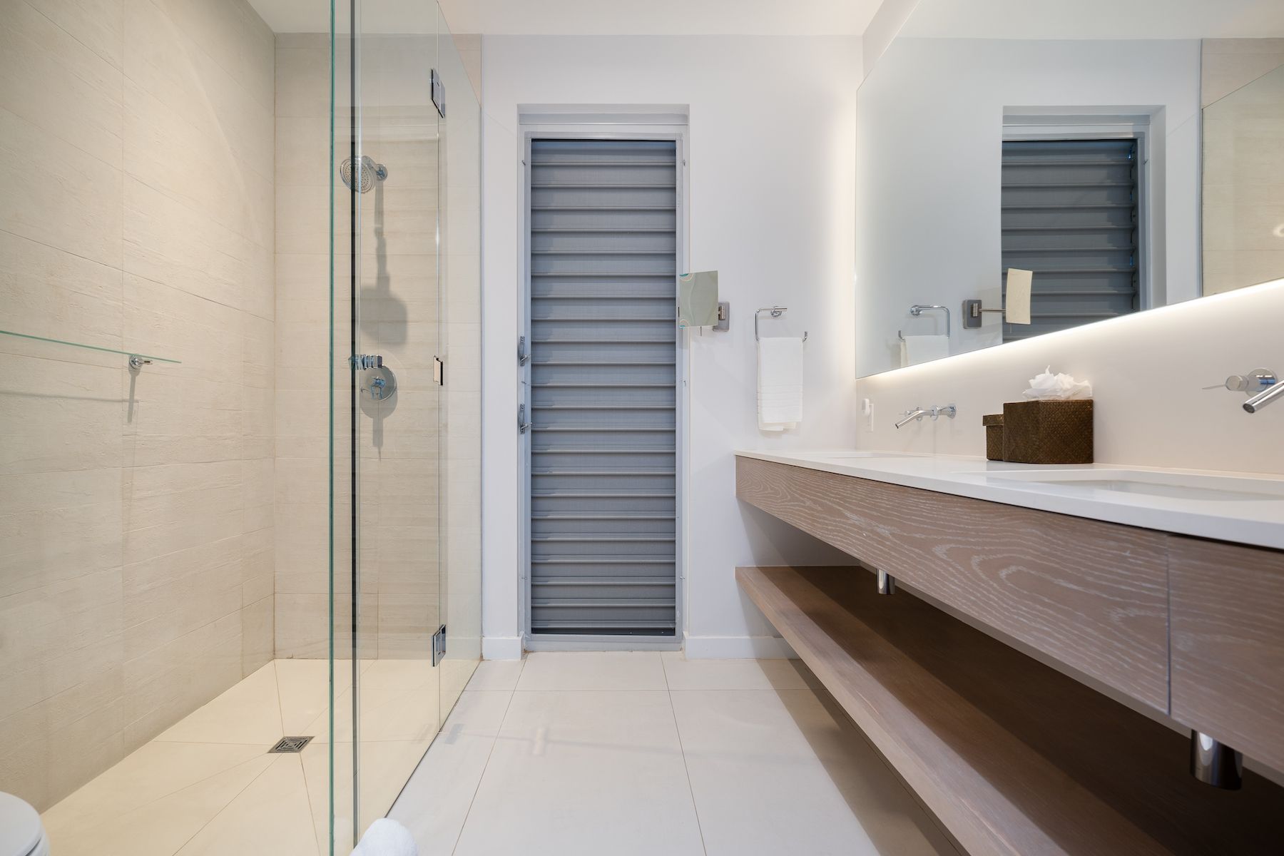 Ensuite