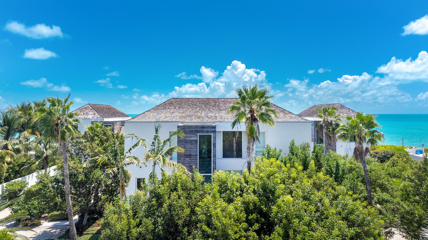 Hyperion villa photo.