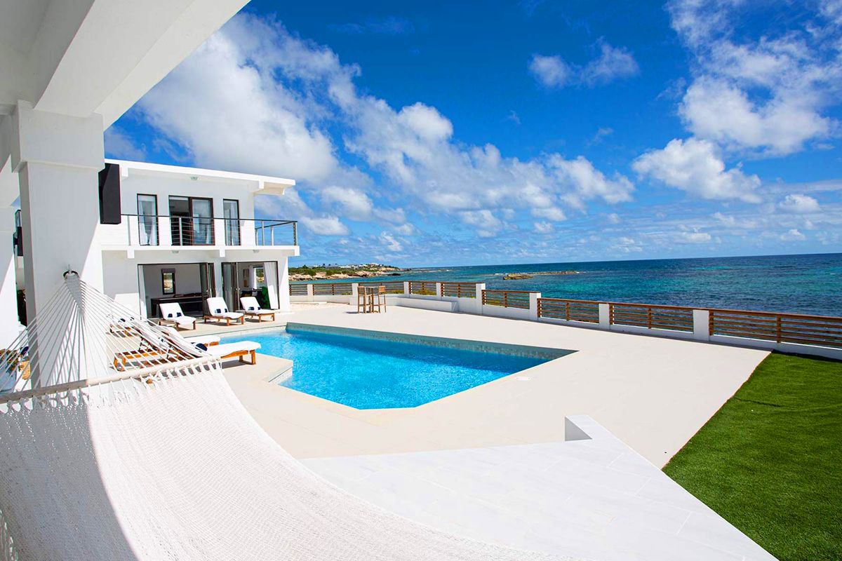 Pelican Bay villa photo.