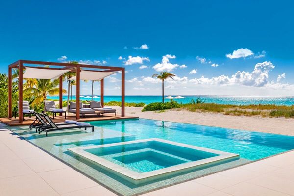 Vision Beach Villa is located directly on Grace Bay Beach