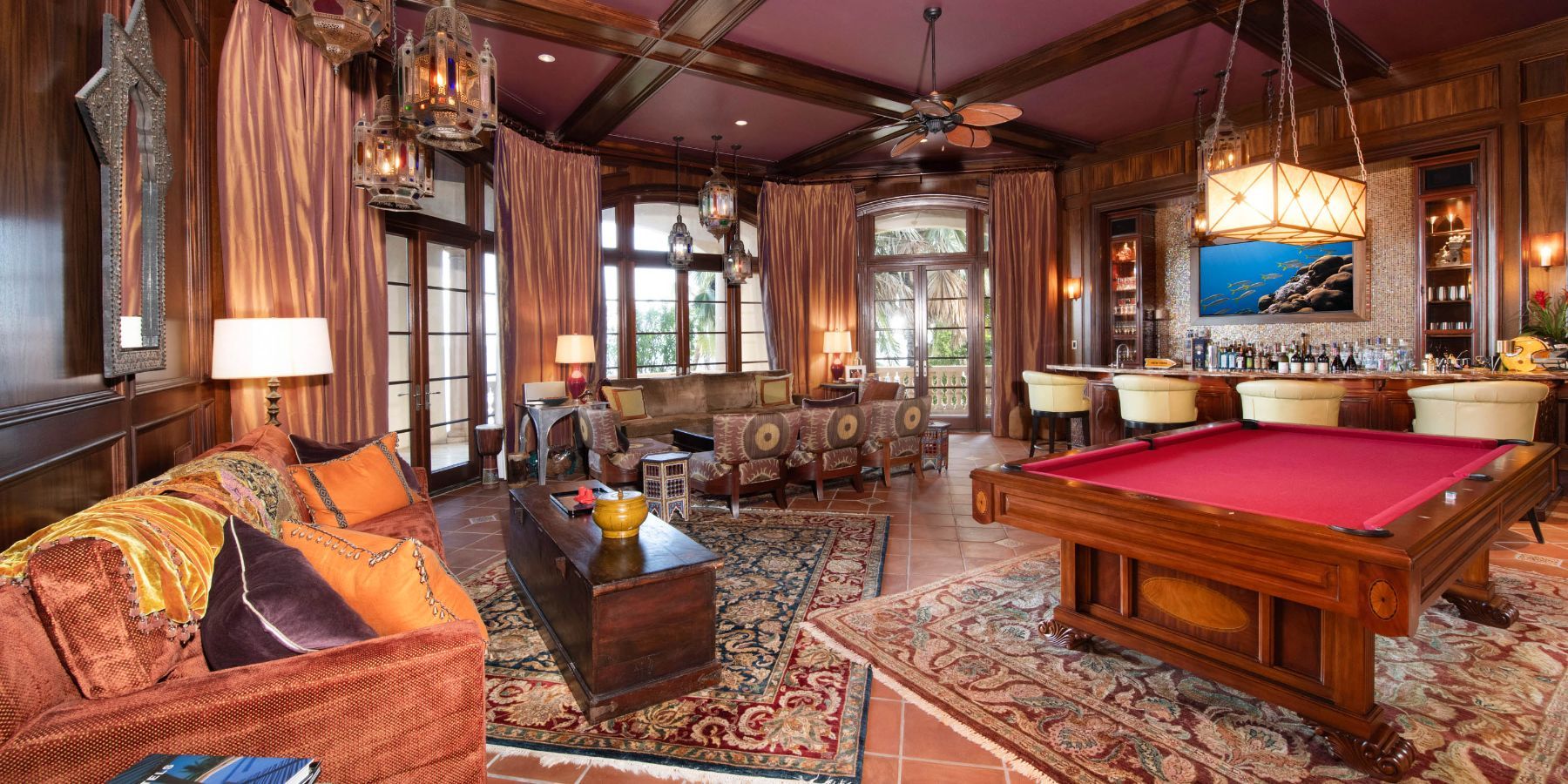 Castillo Caribe villa photo.