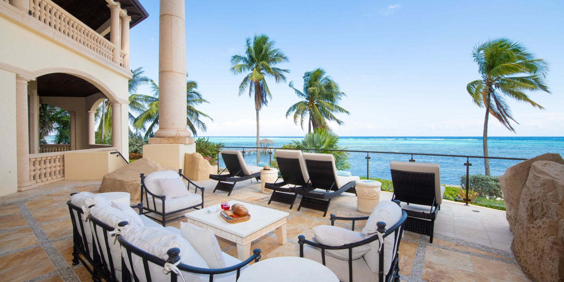 Castillo Caribe villa photo.