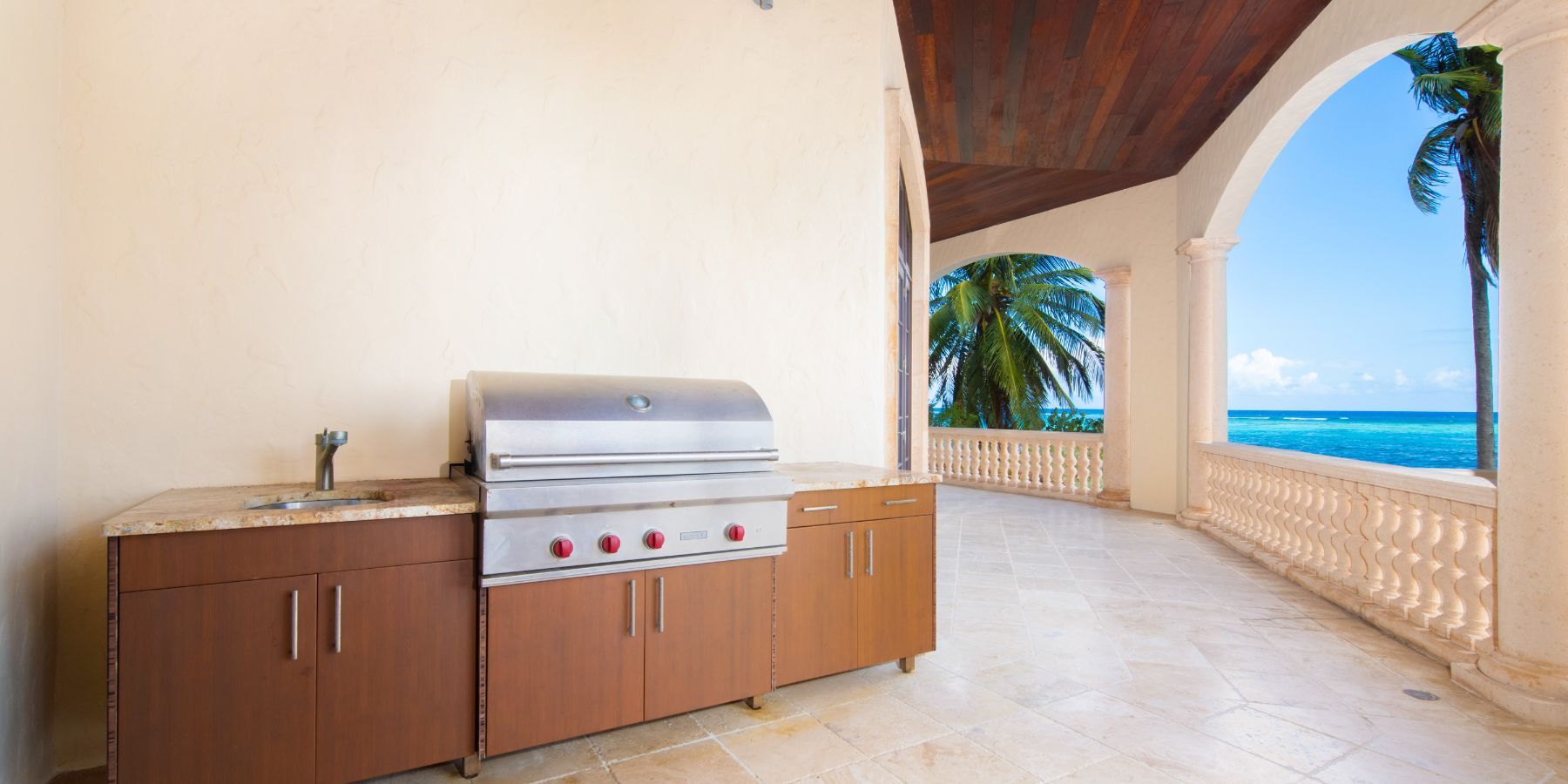 Castillo Caribe villa photo.