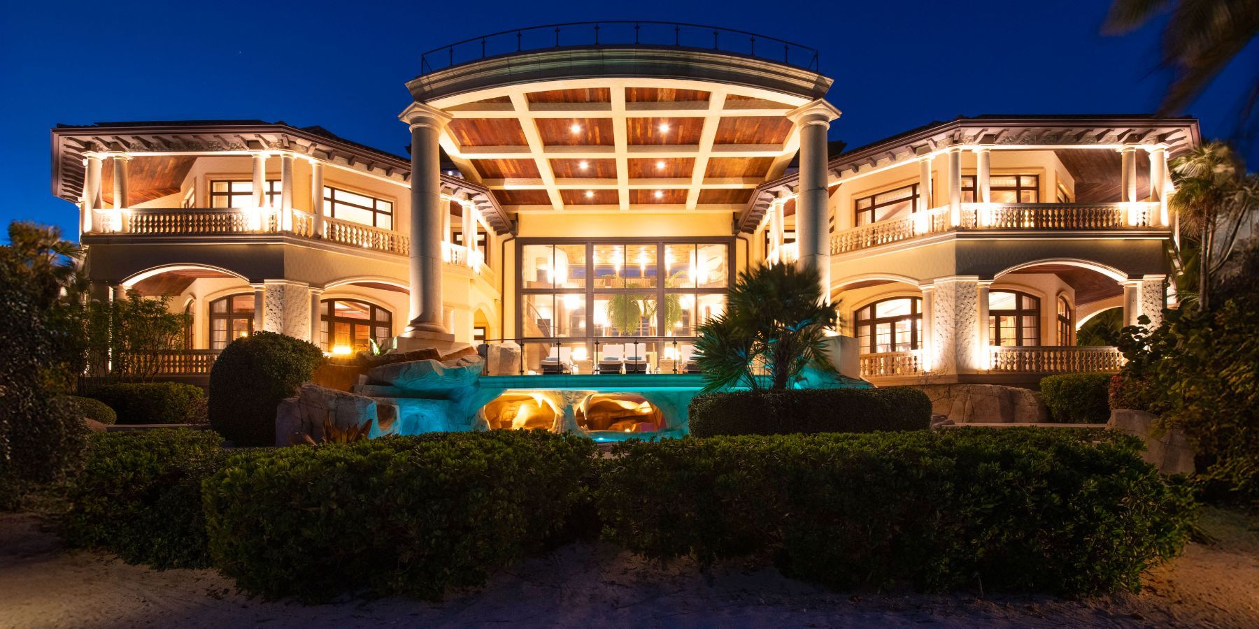 Castillo Caribe villa photo.
